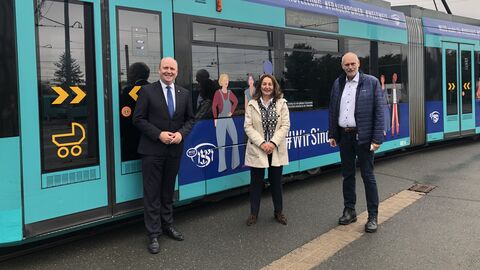v.l.n.r.: Antisemitismusbeauftragter Uwe Becker, WIZO-Präsidentin Nicole Faktor, VGF-Geschäftsführer Thomas Wissgott v.l.n.r.: Antisemitismusbeauftragter Uwe Becker, WIZO-Präsidentin Nicole Faktor, VGF-Geschäftsführer Thomas Wissgott