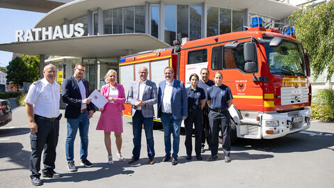 Digitalministerin übergibt Förderzusage über 132.570 Euro an Stadt Wetzlar für digitales Baustellenmanagement. 